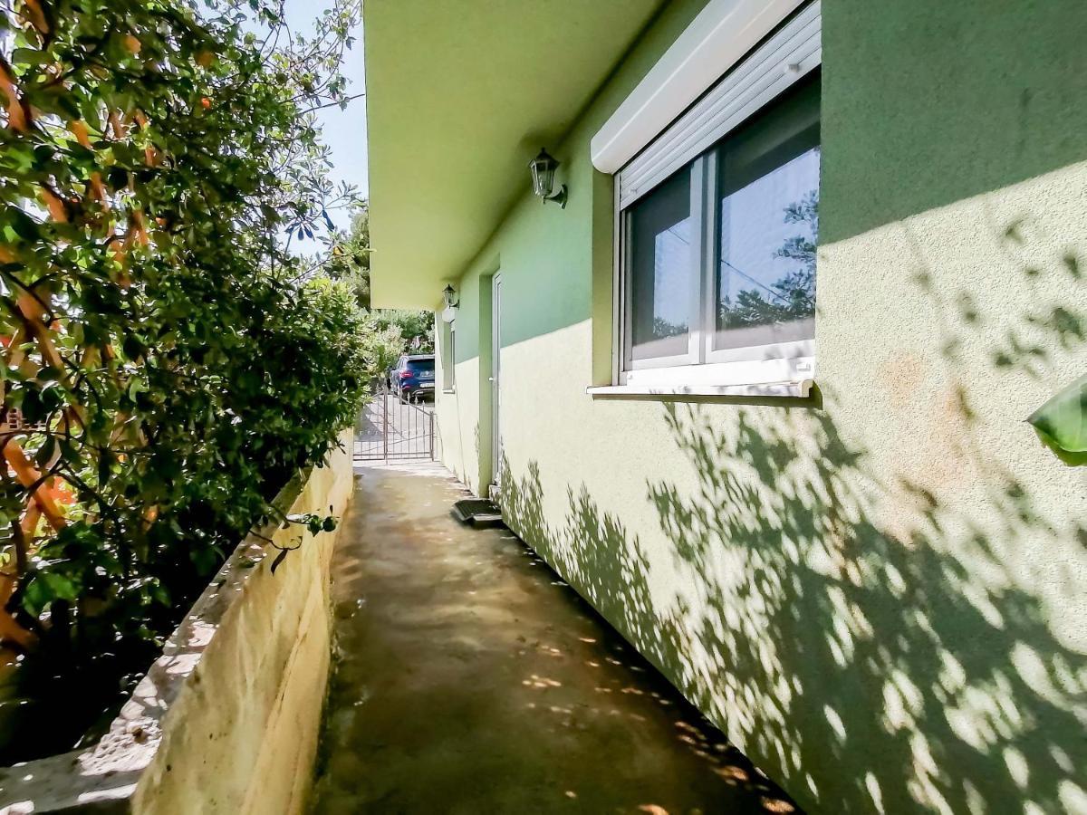 Apartments Siesta Tivat Exterior photo